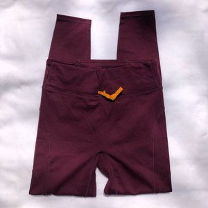 NEW Fabletics Womens XL 12-14 High Waisted Motion365 Paneled Legging Wine $85